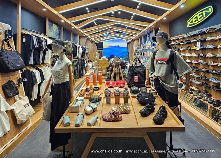 ส่งมอบการตกแต่งภายในร้านที่ห้างสรรพสินค้าอยุธยา