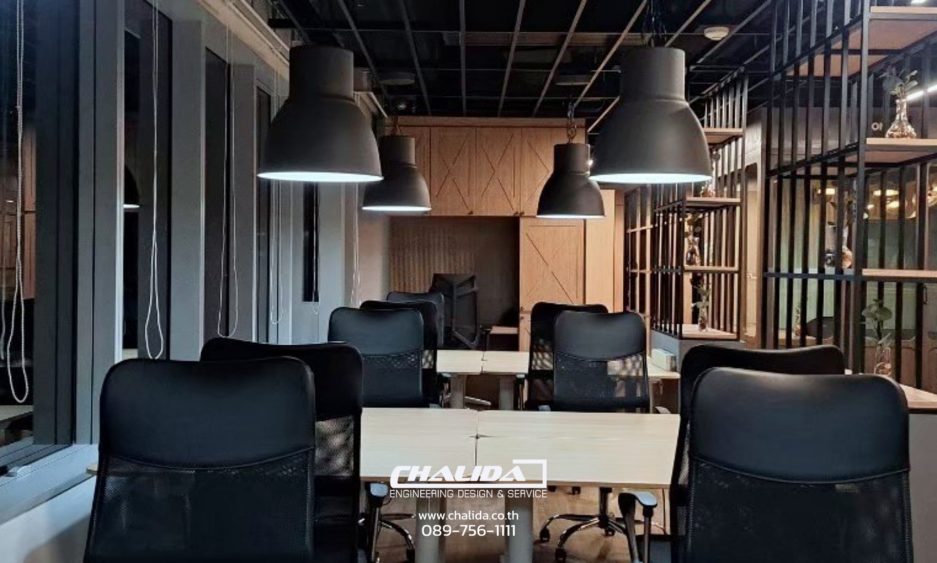 ส่งมอบงานตกแต่งสำนักงานและห้องประชุม ที่ Central World